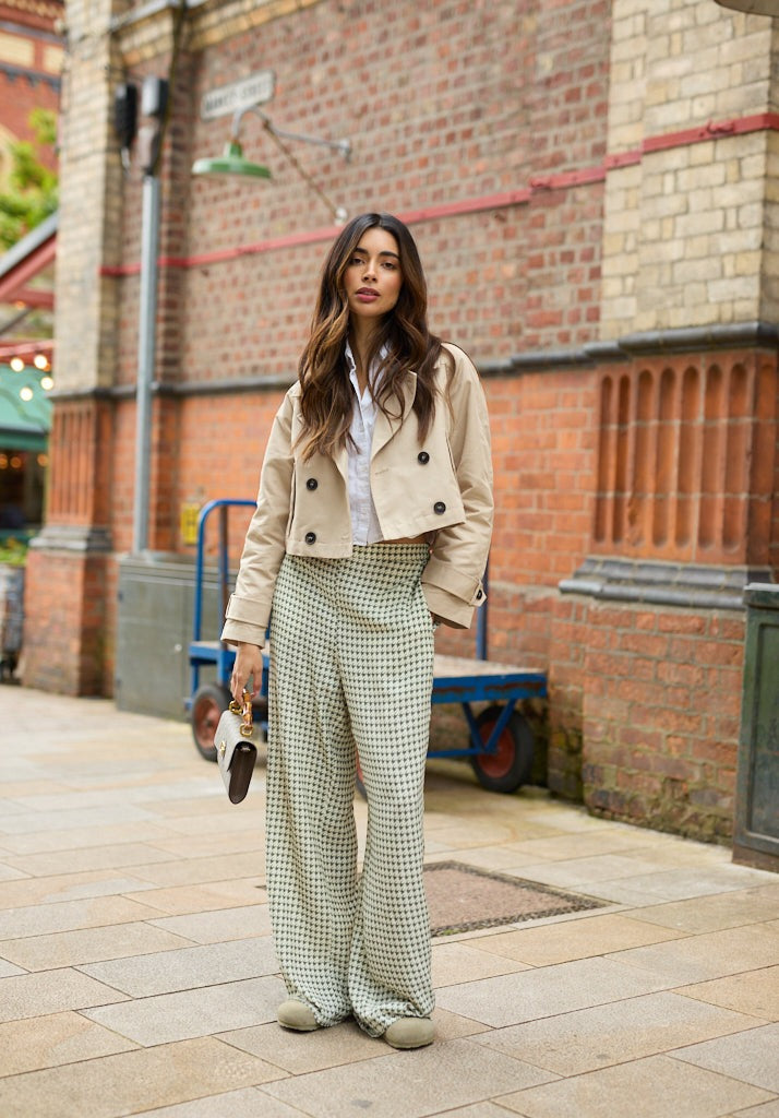 Lily and Lionel Leon Trouser Star Houndstooth Print – trousers by Lily and Lionel, available to rent from Hirestreet