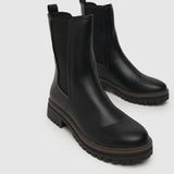 Schuh Amara Chunky Chelsea Boots in Black