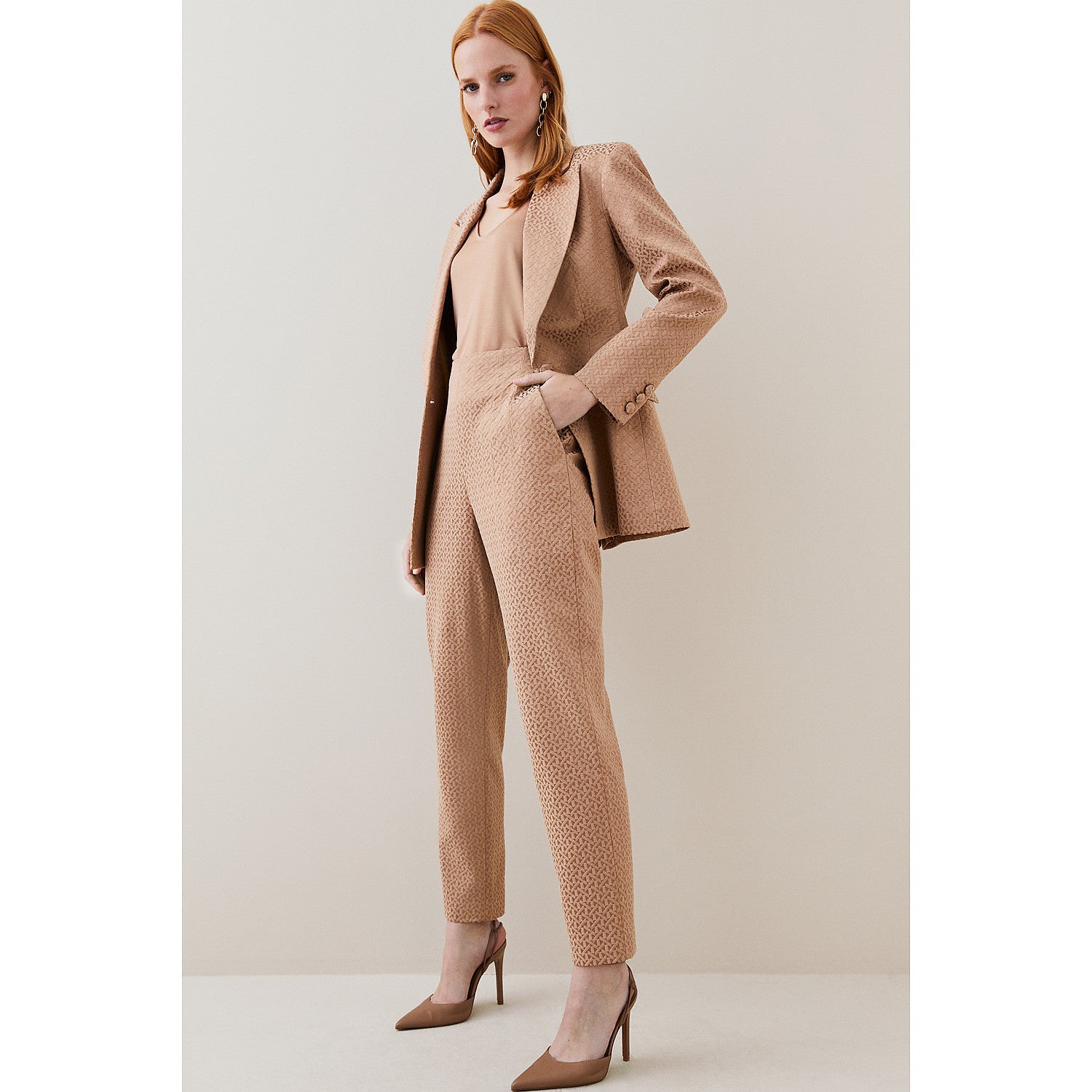 Karen Millen Italian Jacquard Single Breasted Blazer – coats & jackets by Karen Millen, available to rent from Hirestreet