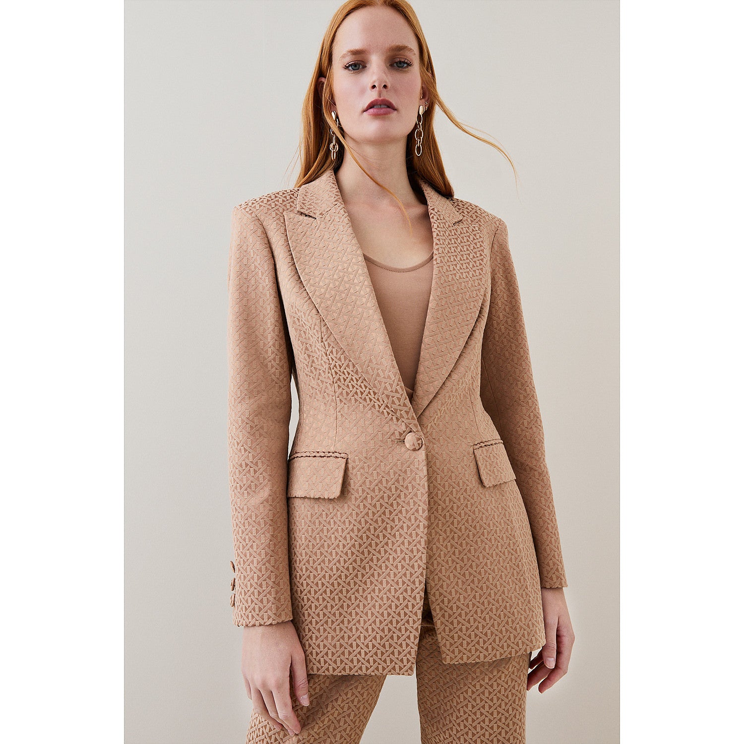 Karen Millen Italian Jacquard Single Breasted Blazer – coats & jackets by Karen Millen, available to rent from Hirestreet