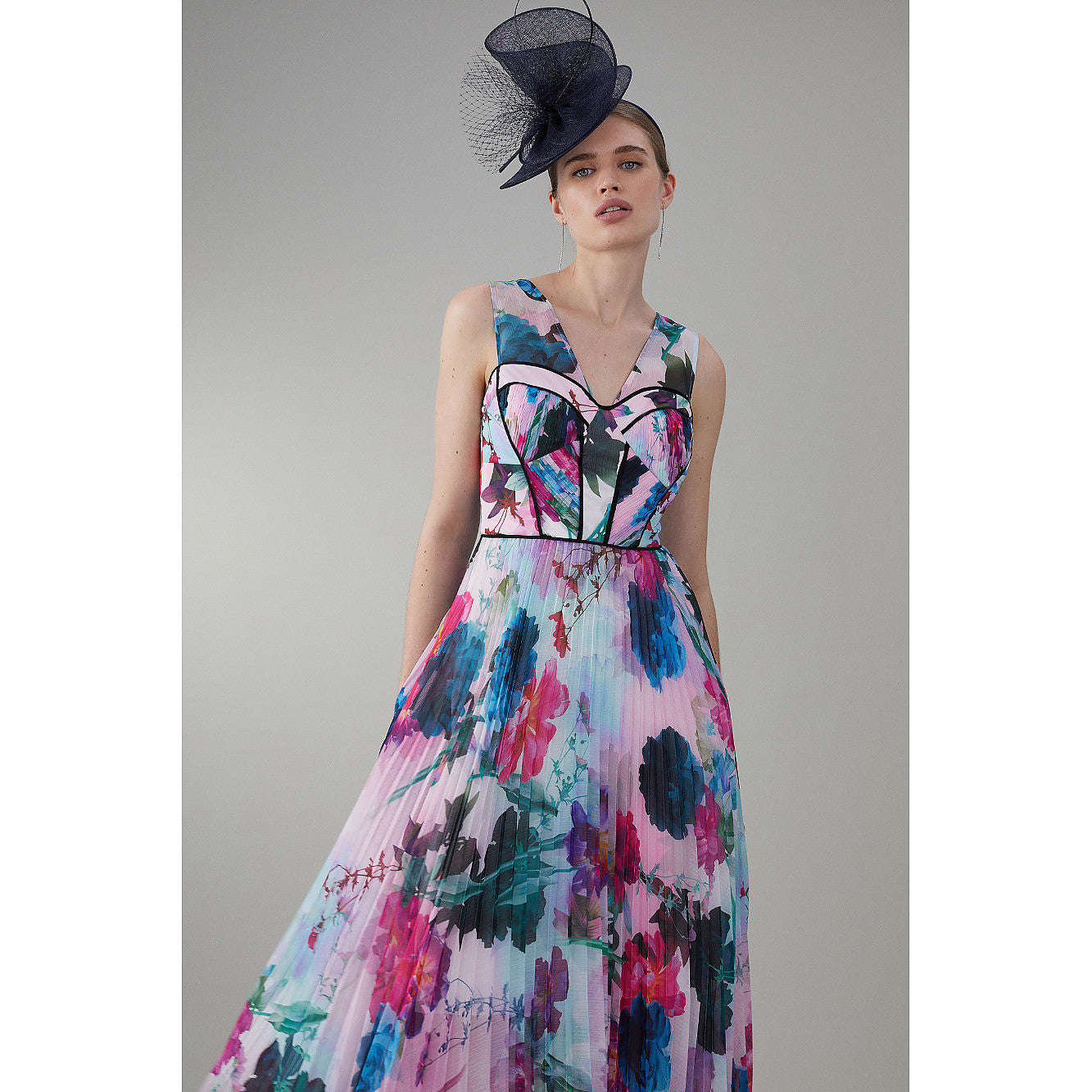Karen Millen Floral Pleated Corset Woven Maxi Dress With Detachable Cape – dresses by Karen Millen, available to rent from Hirestreet