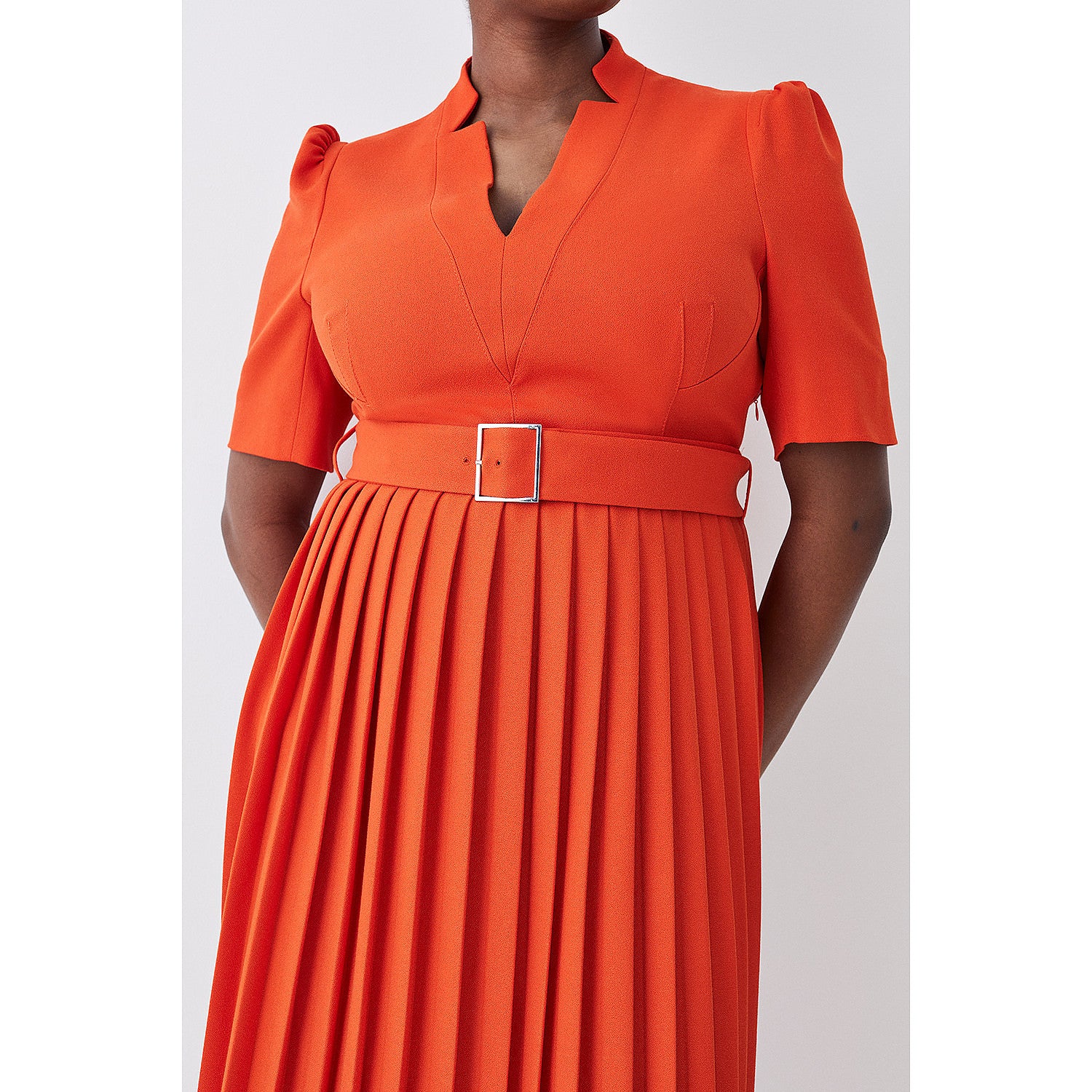 Karen Millen Plus Size Structured Crepe Forever Pleat Dress – dresses by Karen Millen, available to rent from Hirestreet