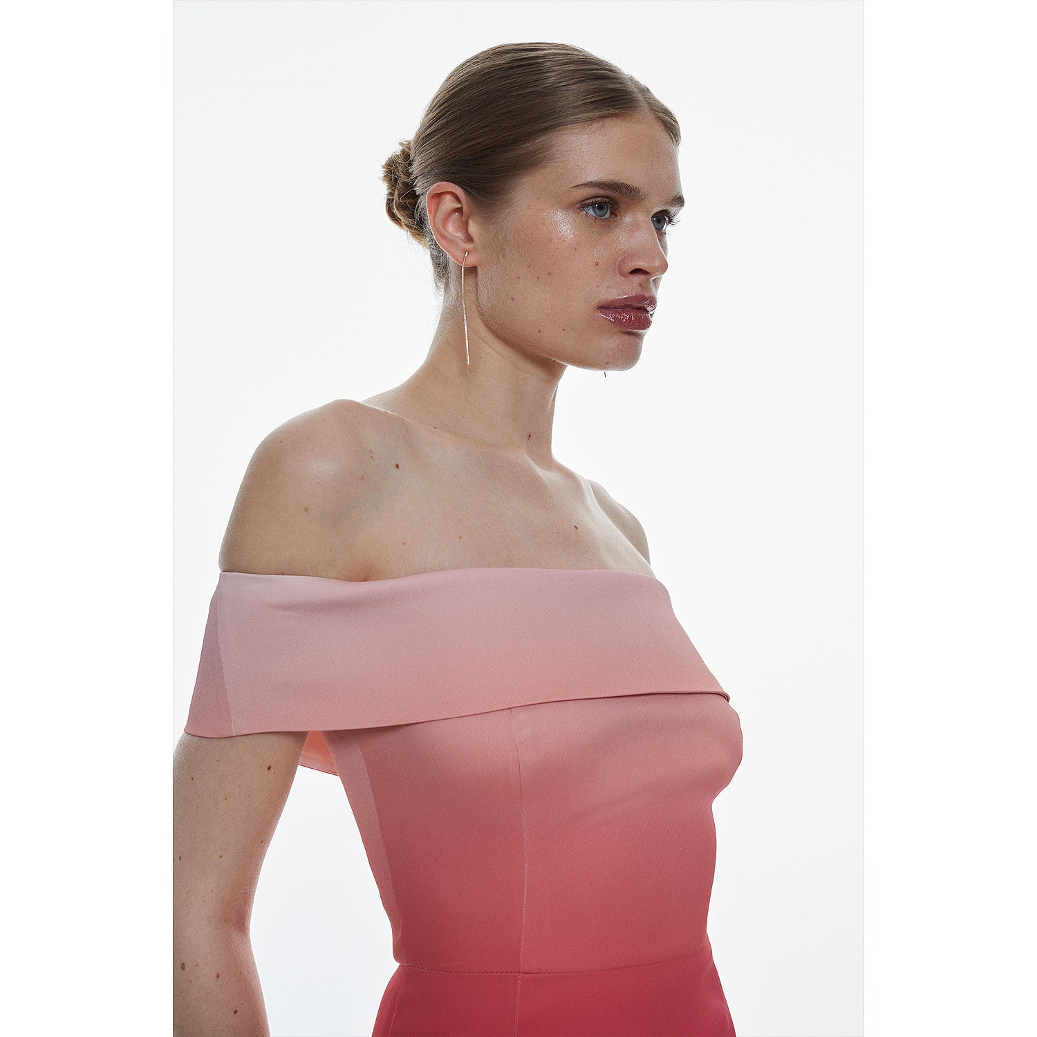 Karen Millen Italian Signature Stretch Ombre Bardot Midi Dress – dresses by Karen Millen, available to rent from Hirestreet