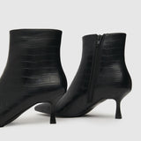 Schuh Black Beverly Croc Boot