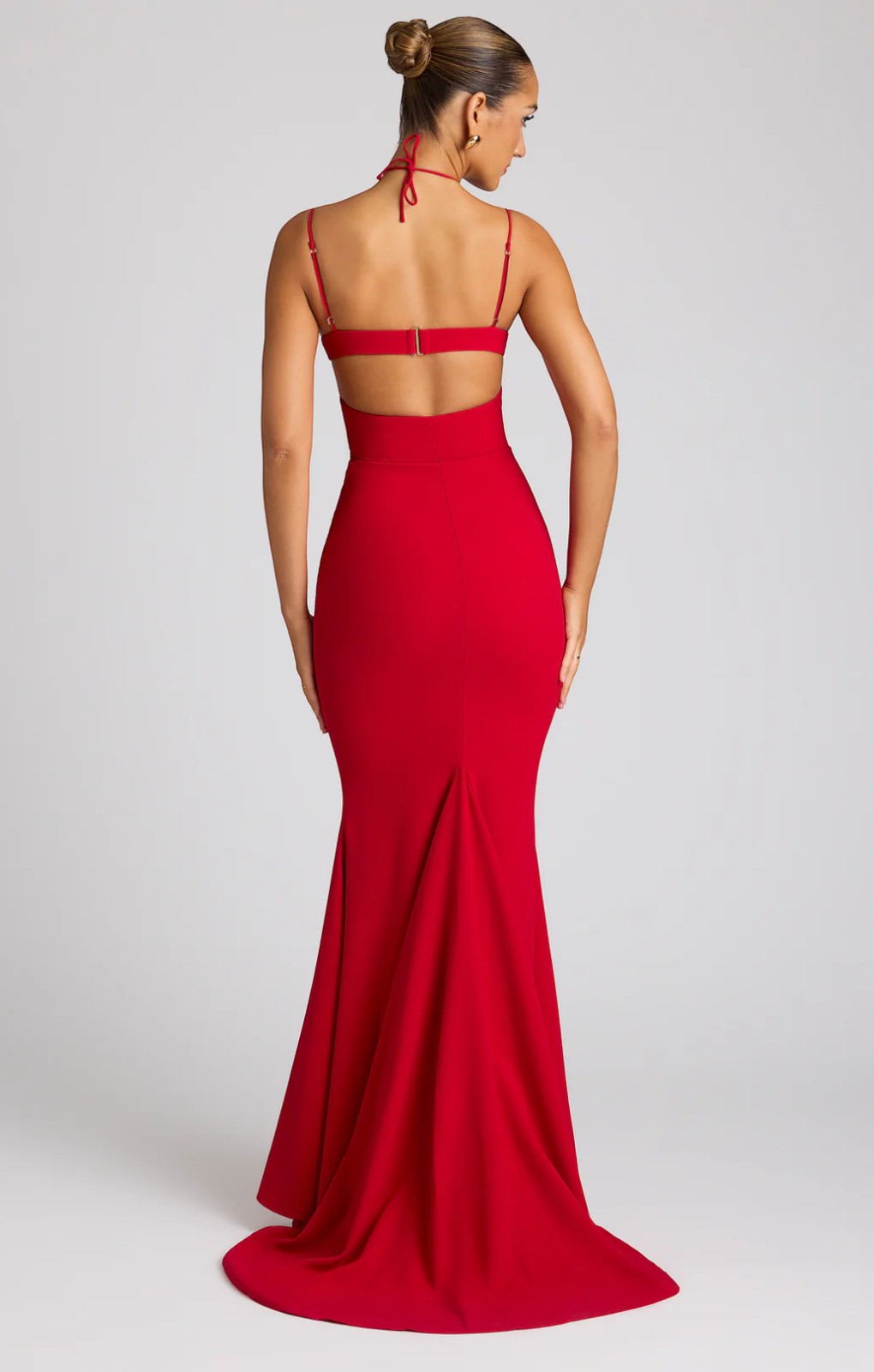 Oh Polly Serena Embellished Heart Cup Detail Evening Gown in Fire Red