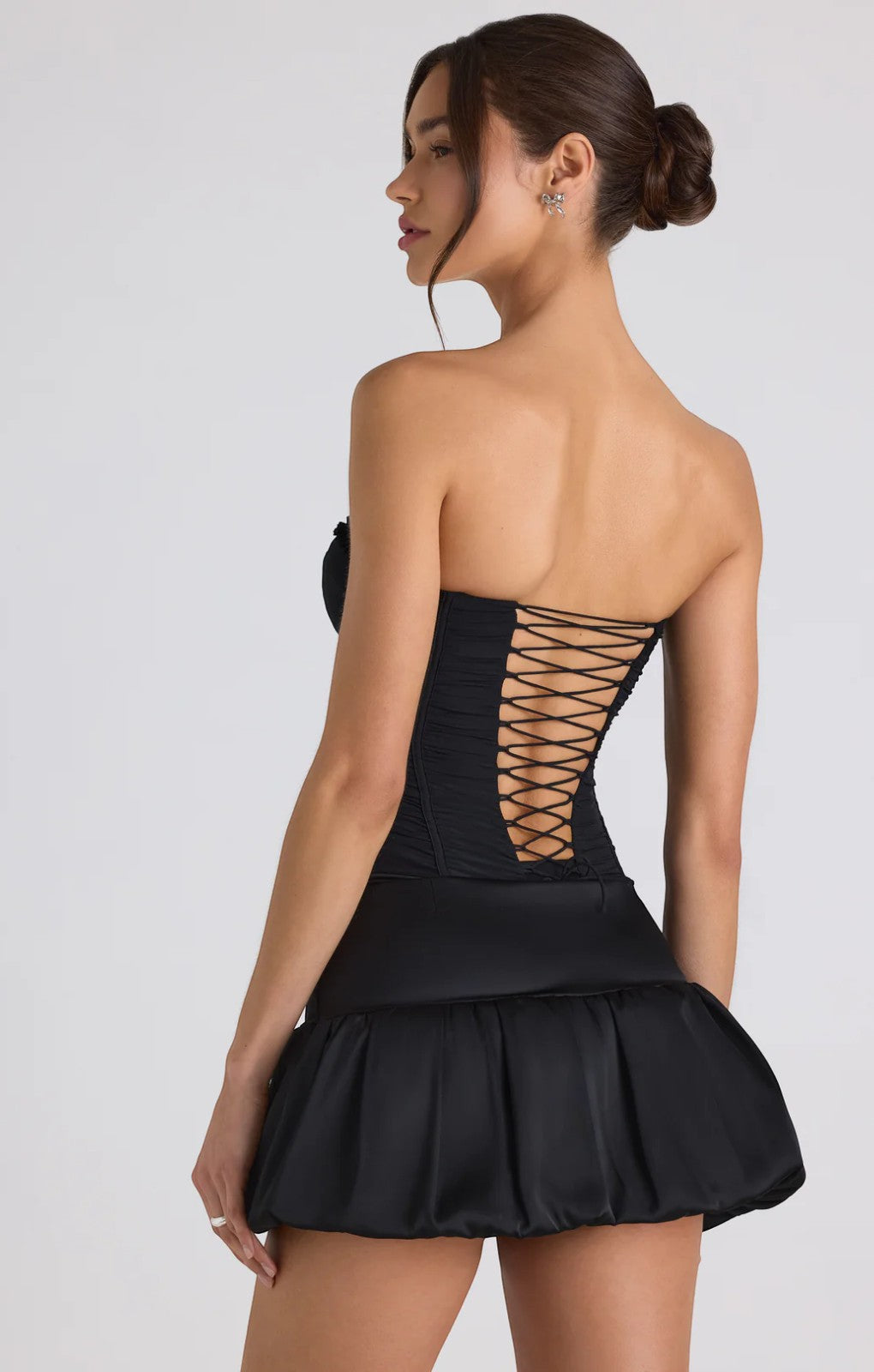 Oh Polly Matiya Bubble Hem Mid-Rise Micro Mini Skirt in Black – skirts by Oh Polly, available to rent from Hirestreet