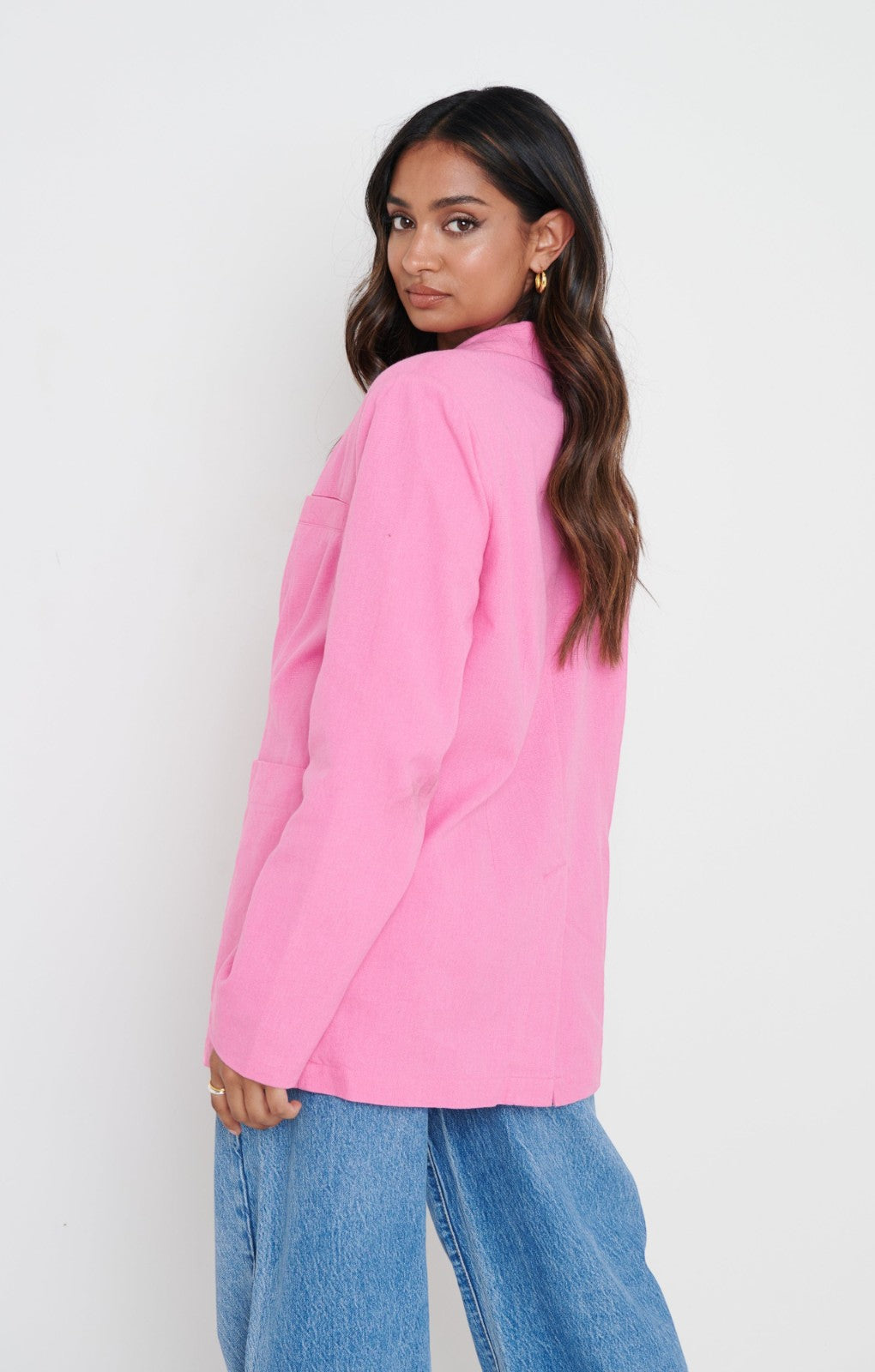 Pretty Lavish Dylan Dad Pink Linen Blazer – suits & tailoring by Pretty Lavish, available to rent from Hirestreet