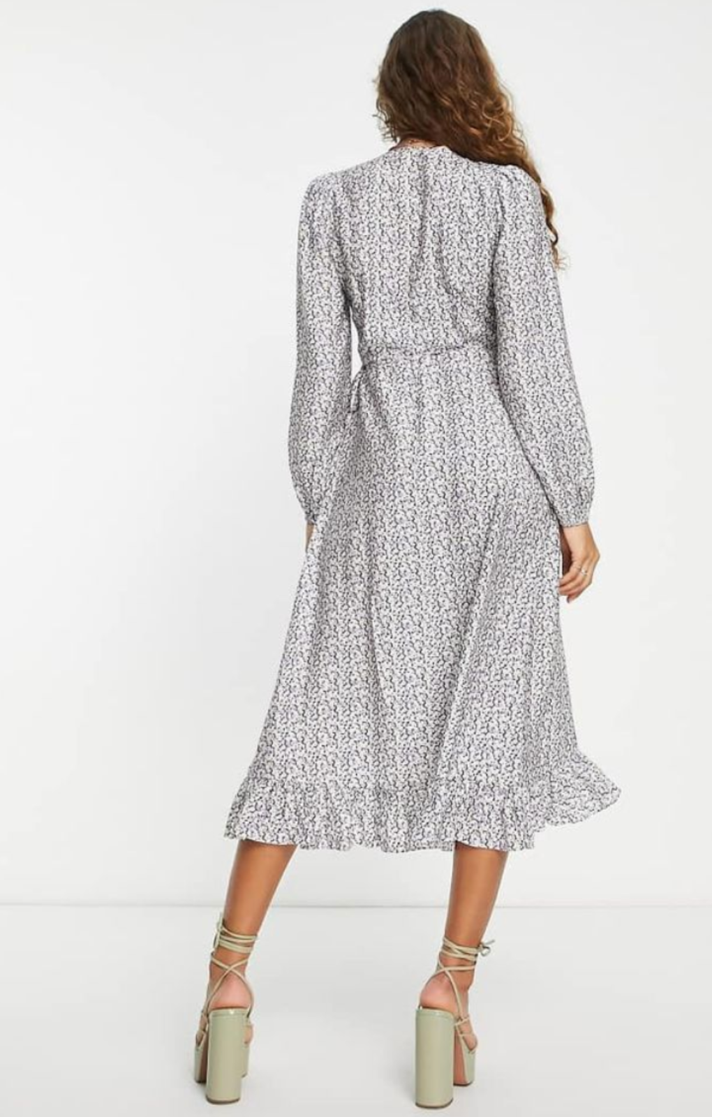 Edited Wrap Front Midi Dress With Frill Detail In Lilac Ditsy Floral – dresses by Edited, available to rent from Hirestreet