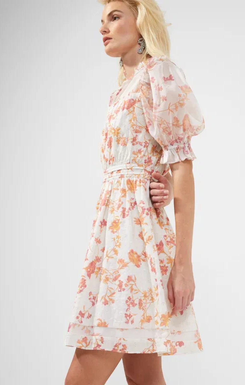 French Connection Diana Print Puff-Sleeve Dress – dresses by French Connection, available to rent from Hirestreet
