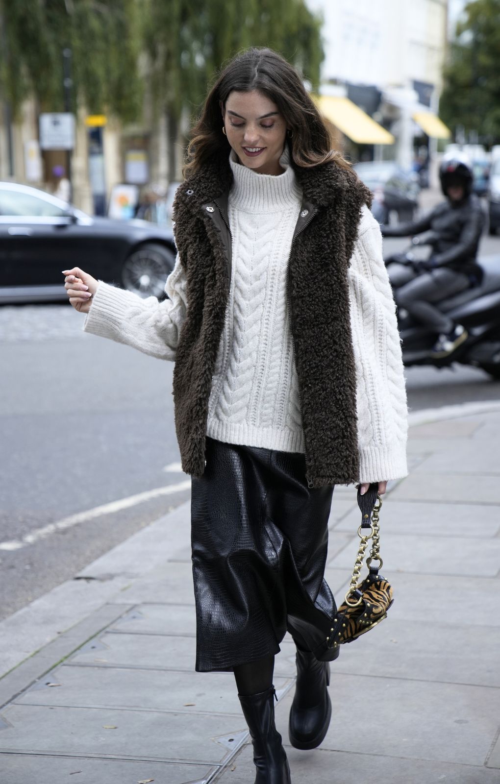 ASOS DESIGN Borg Gilet In Brown