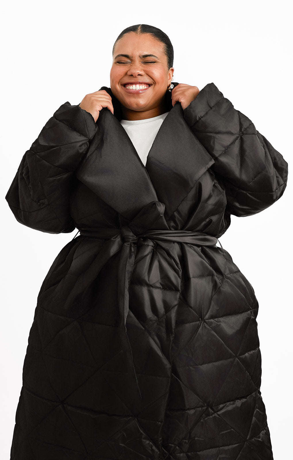 ASOS DESIGN Curve Nylon Quilted Maxi Puffer Coat In Black