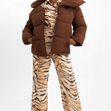 AsYou Curved Collar Oversized Puffer Jacket In Chocolate