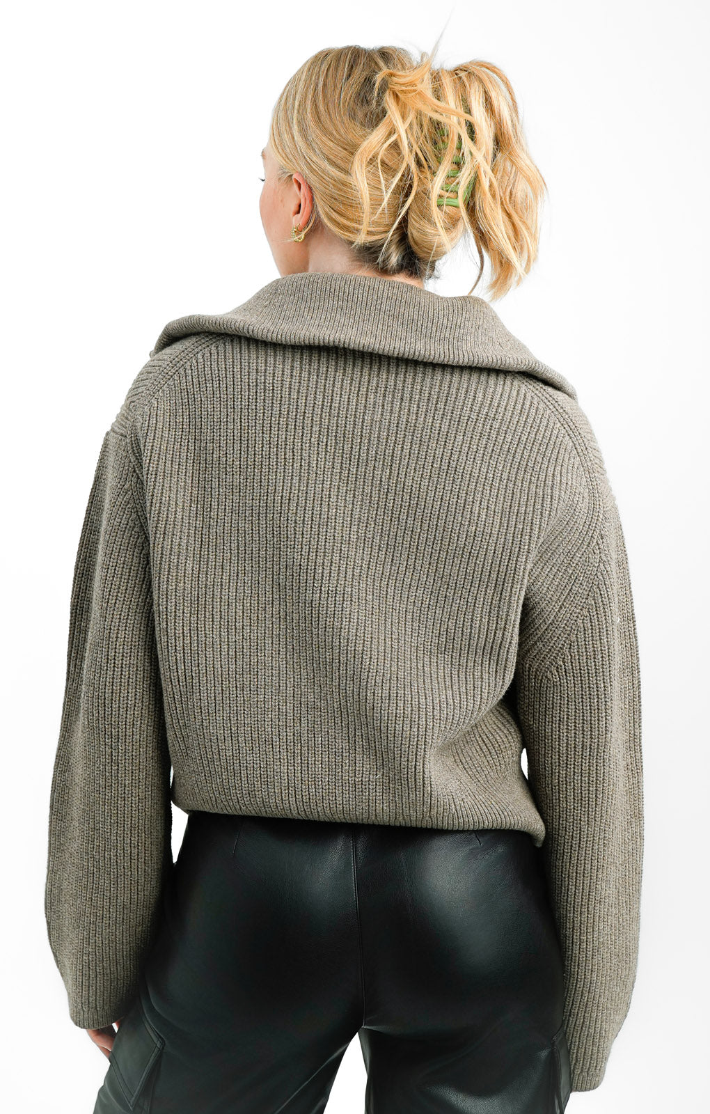 Merino Wool Blend Knitted Chunky Rib Half Zip Sweater In Taupe