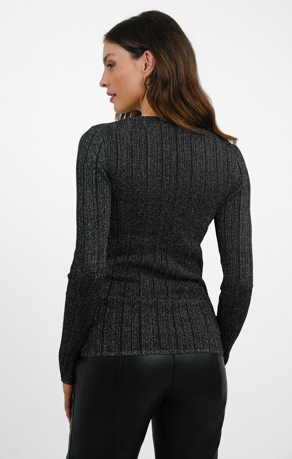 Shrunken Knitted Variegated Rib Top In Black With Silver Metallic
