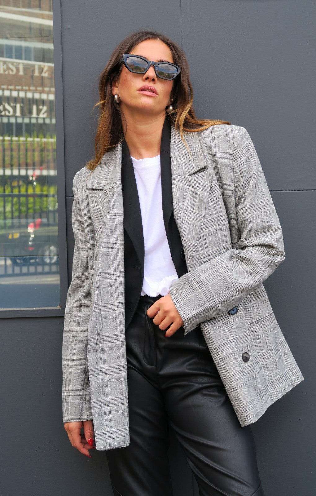 ASOS DESIGN Exaggerated Shoulder Boxy Blazer In Mono Check