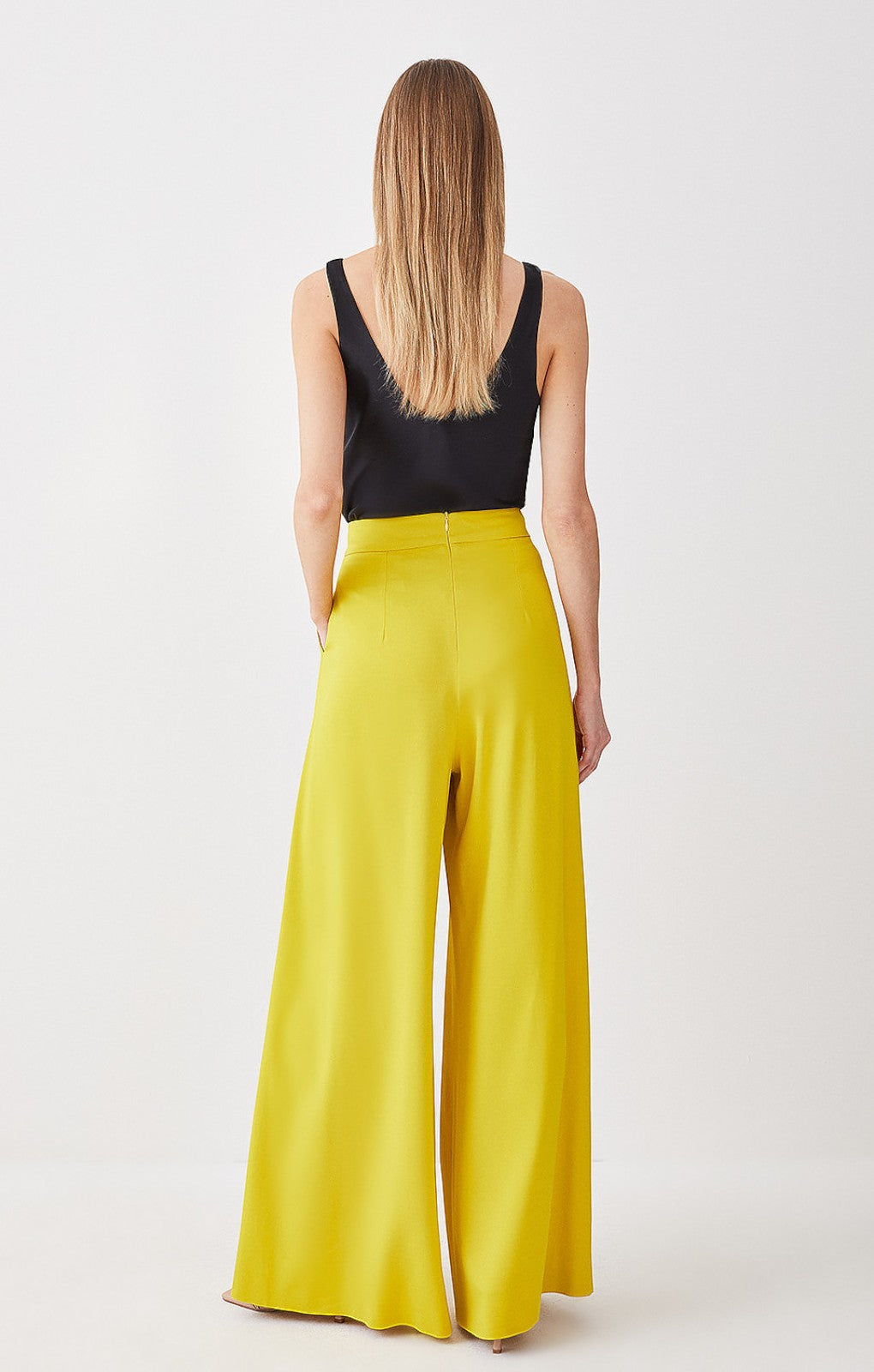 Karen Millen Yellow Pleat Detail Wide Leg Trouser – trousers by Karen Millen, available to rent from Hirestreet