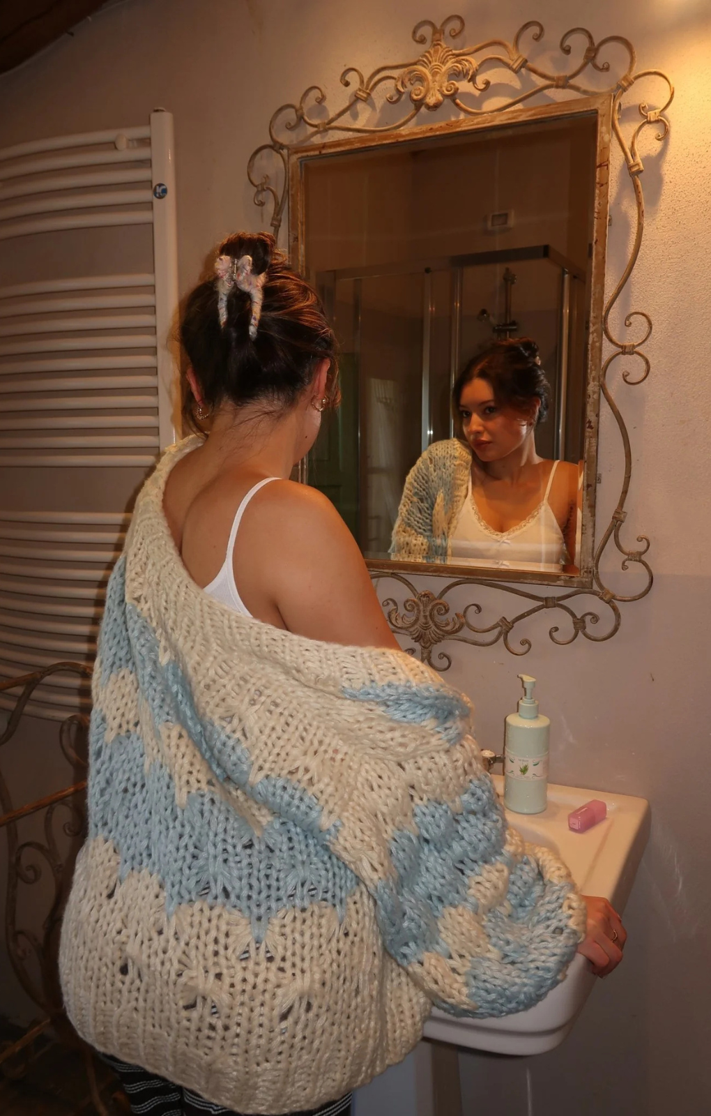 Kiwi & Co Cloud Nine Hugs & Kisses – tops by Kiwi&Co, available to rent from Hirestreet