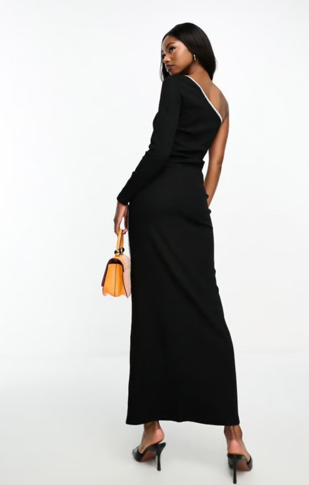 Something New X Aisha Potter Maxi Skirt With Contrast Tipping In Black – skirts by Something New, available to rent from Hirestreet