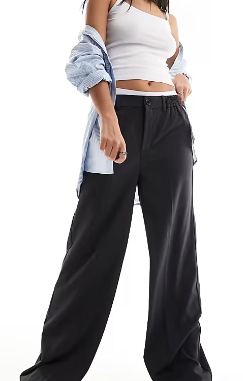 Pieces Tailored Wide Leg Trousers In Charcoal – trousers by Pieces, available to rent from Hirestreet