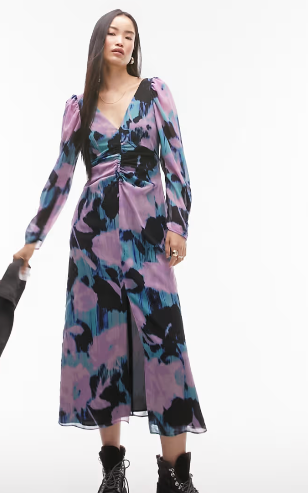 Topshop Ruched Front Midi Dress In Lilac Floral Print – dresses by Topshop, available to rent from Hirestreet