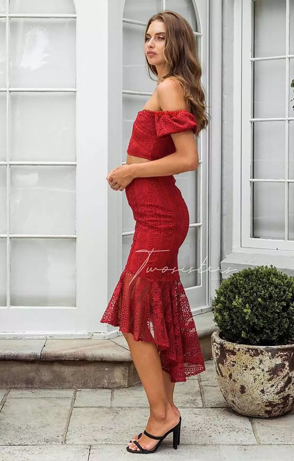 TwoSisters The Label Serena Set In Burnt Orange