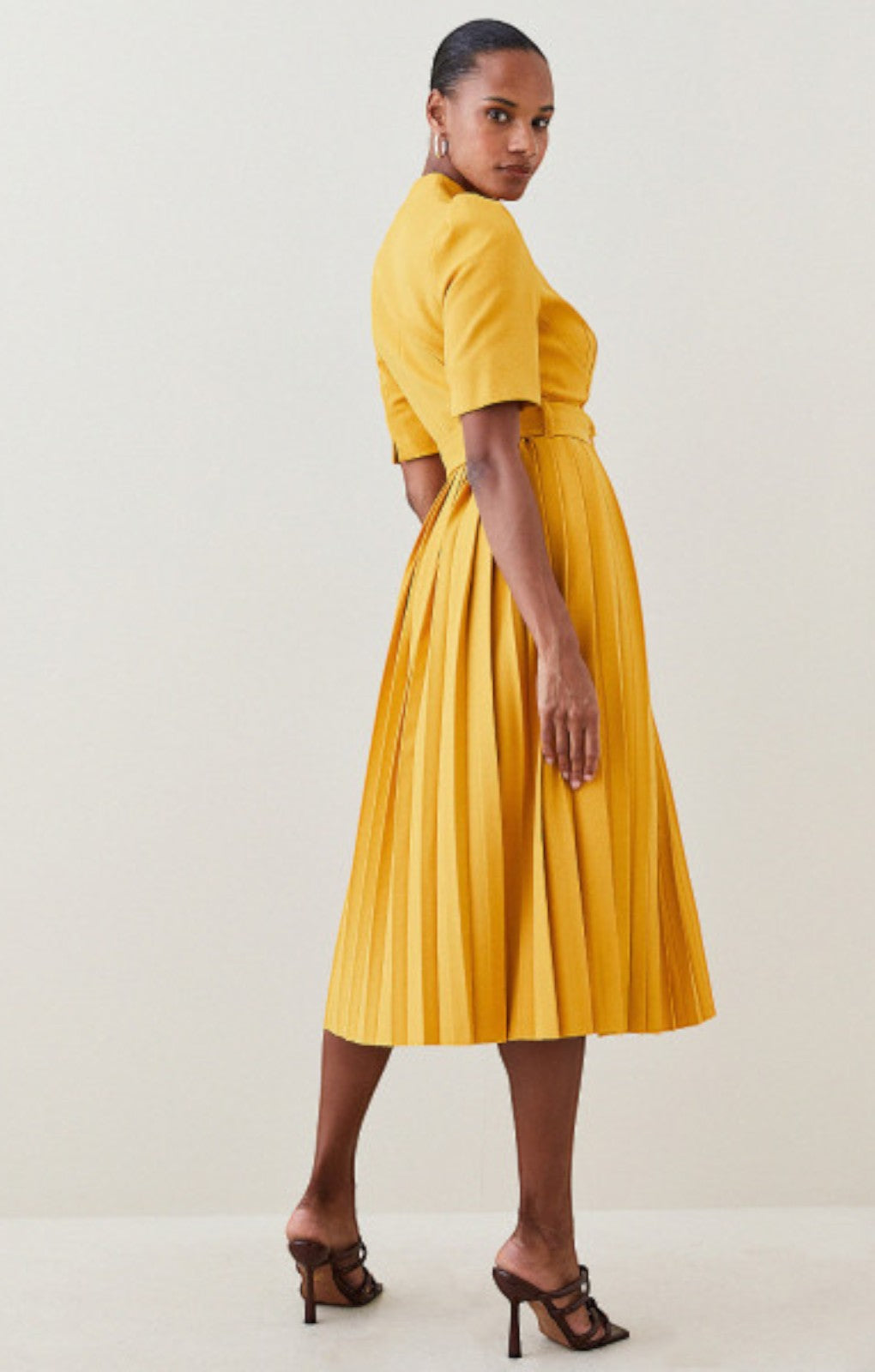 Karen Millen Structured Crepe Forever Pleat Belted Yellow Midi Dress – dresses by Karen Millen, available to rent from Hirestreet