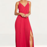 Ali & Jay Olivet Raspberry Maxi