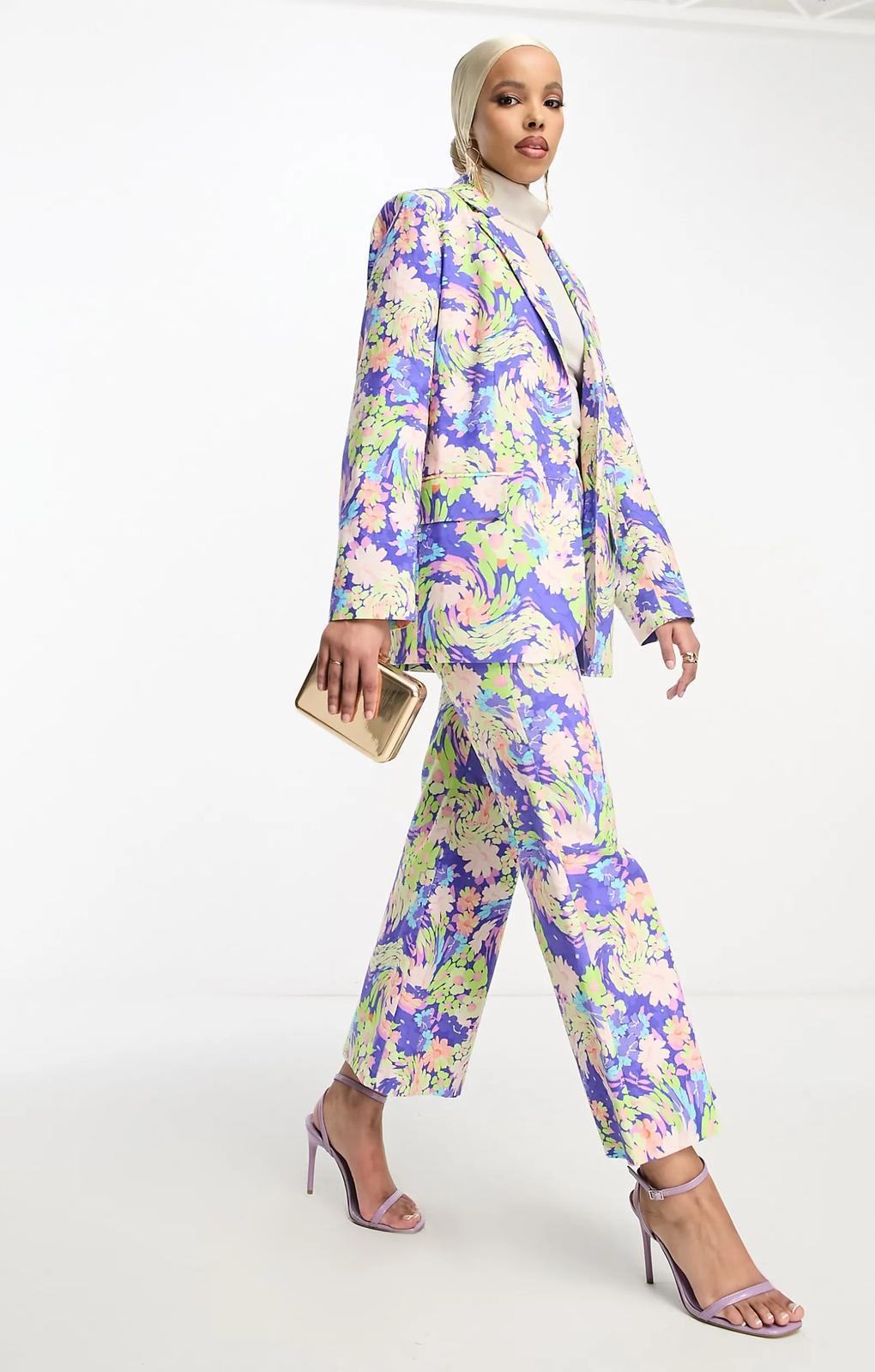 Asos Design Tailored Wide Leg Dad Trousers In Blue Floral Print – trousers by ASOS DESIGN, available to rent from Hirestreet