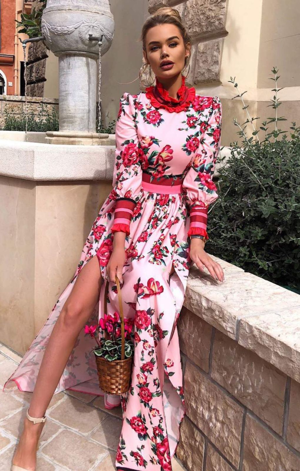 Comino Couture Pink Floral Let's Split Dress