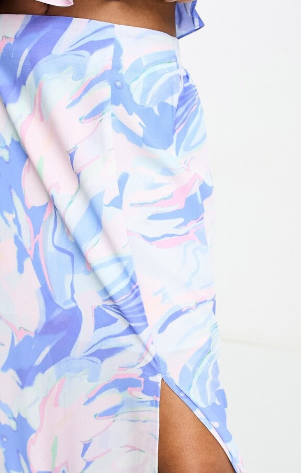 French Connection Tiered Maxi Skirt In Marble – skirts by French Connection, available to rent from Hirestreet