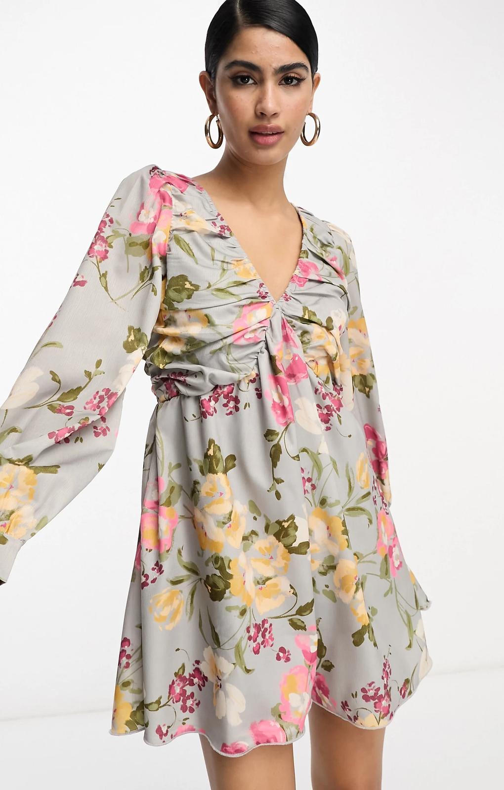 In The Style X Georgia Louise Volume Sleeve Lace-Up Back Flippy Playsuit In Grey Floral – jumpsuits & playsuits by In The Style, available to rent from Hirestreet
