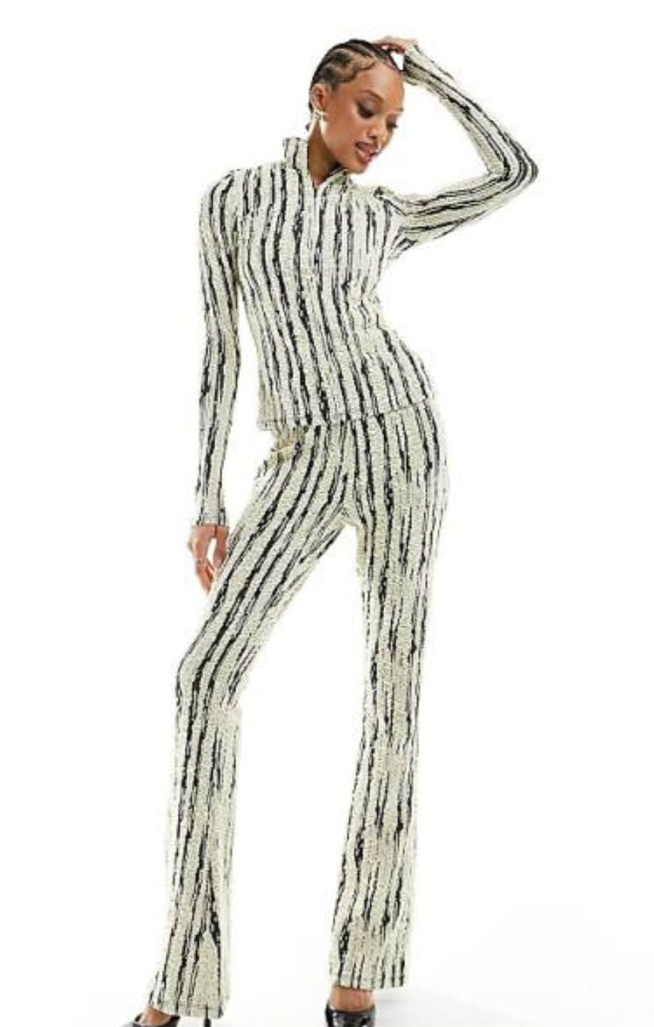 Vero Moda Tall Textured Zip Front Top In Monochrome – tops by Vero Moda Tall, available to rent from Hirestreet
