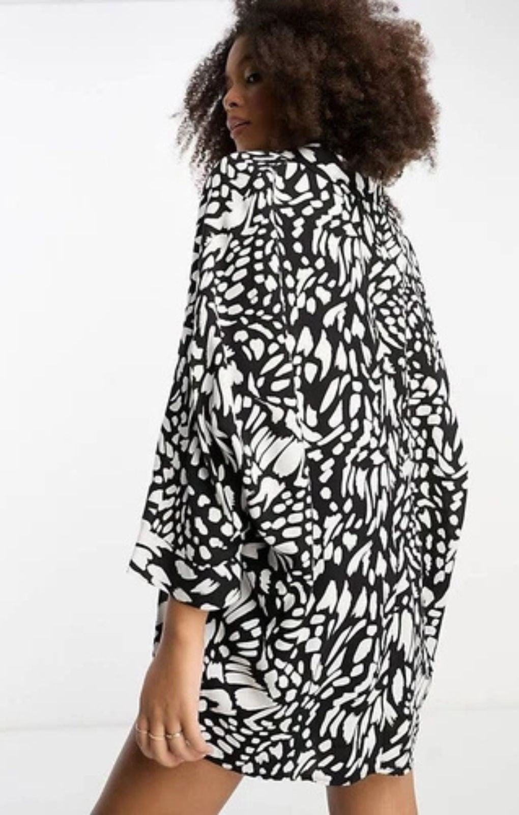Asos Design Oversized Long Sleeve Shirt In Mono Abstract Print – tops by ASOS DESIGN, available to rent from Hirestreet