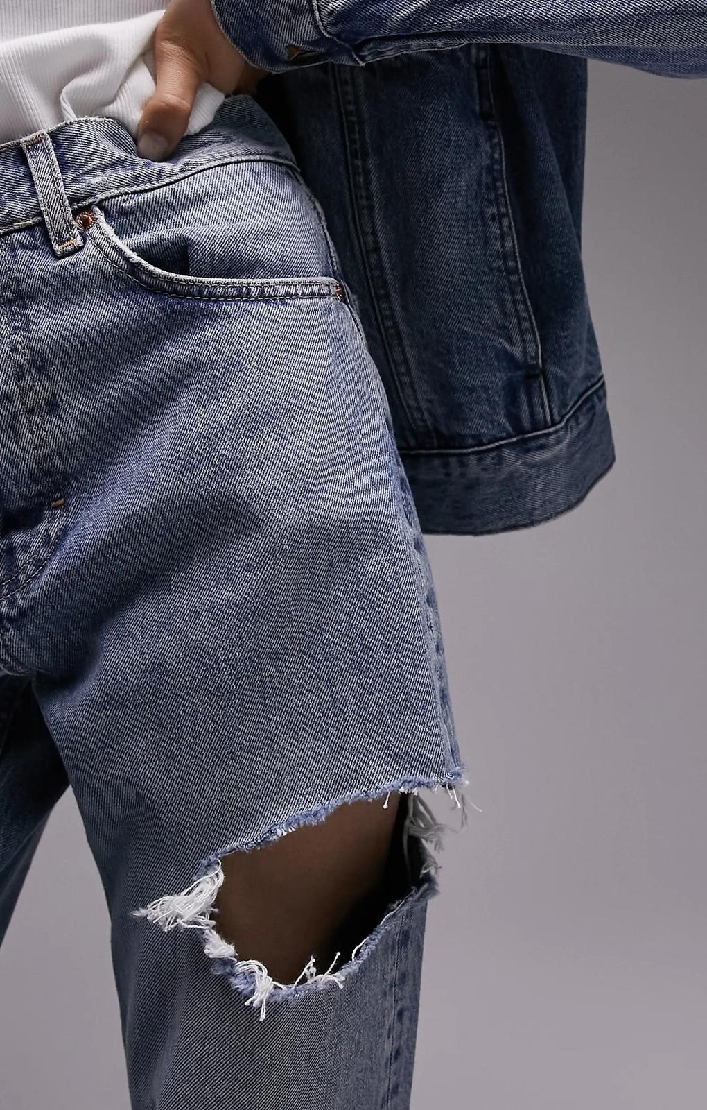 Topshop Dad Mid Rise Straight Jean With Side Rip In Bleach – jeans by Topshop, available to rent from Hirestreet