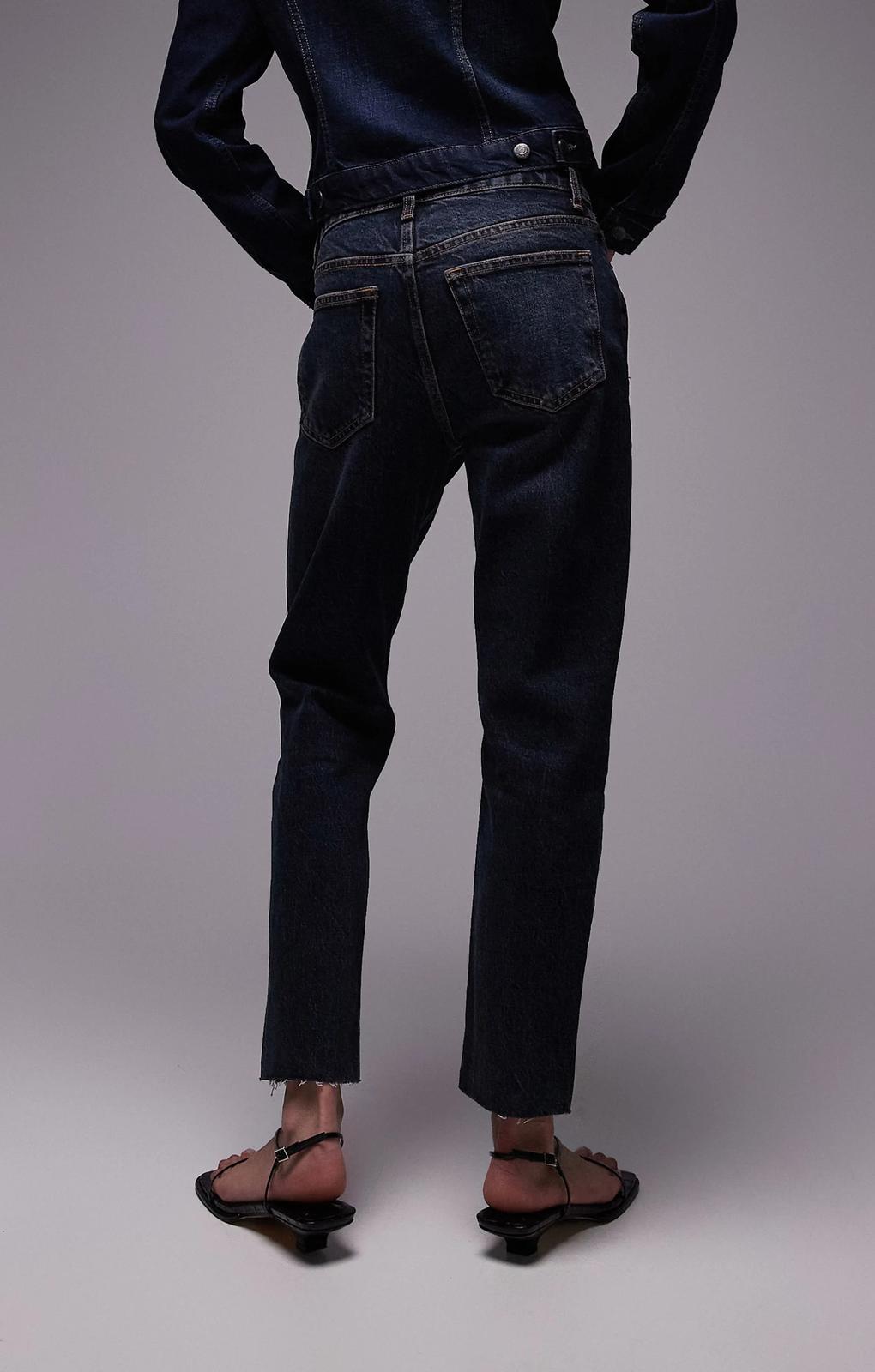 Topshop Mid Rise Straight Cropped Jean With Raw Hems In Blue Black – jeans by Topshop, available to rent from Hirestreet