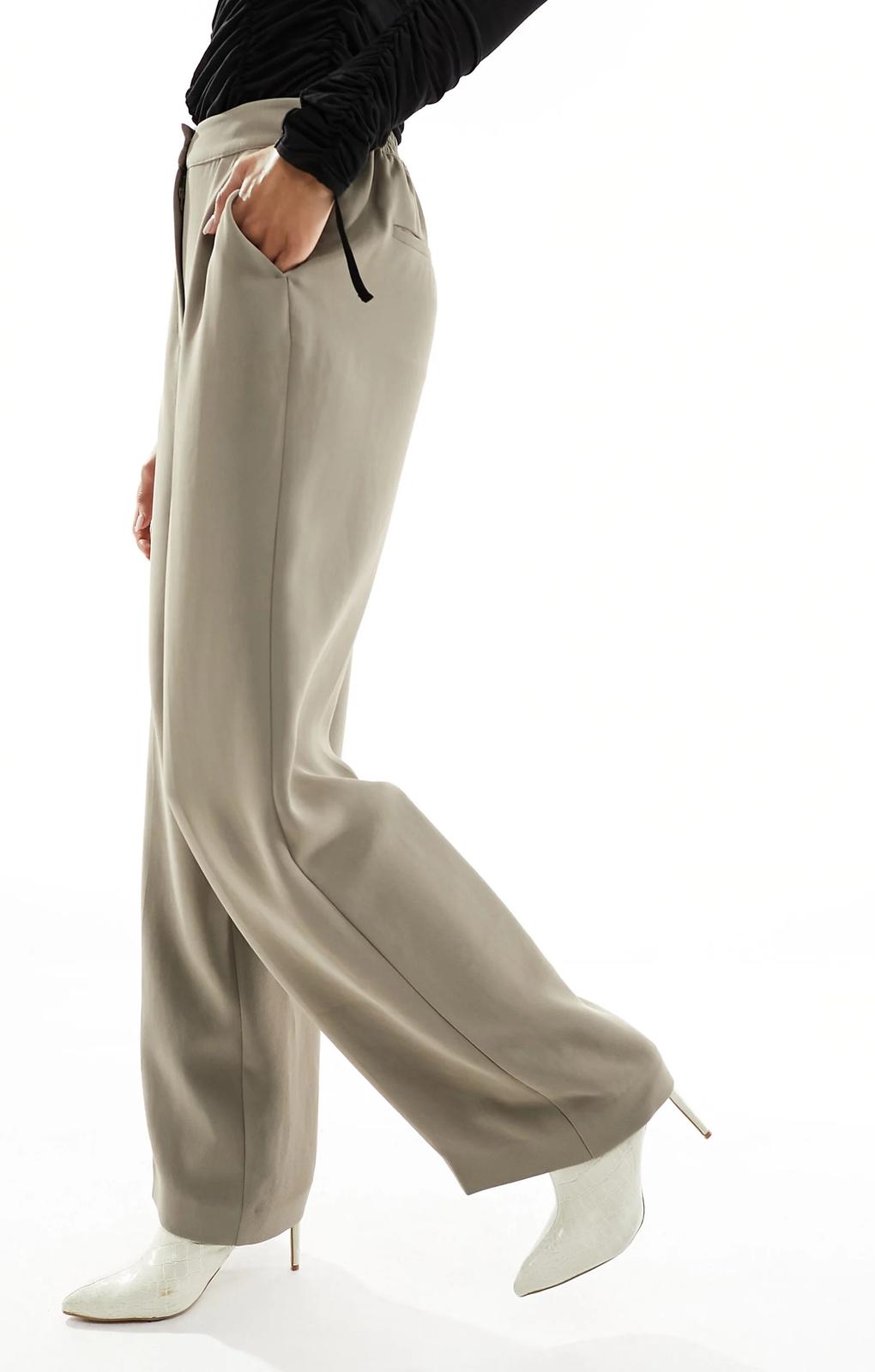 Whistles Full Length Crepe Trouser In Taupe – trousers by Whistles, available to rent from Hirestreet