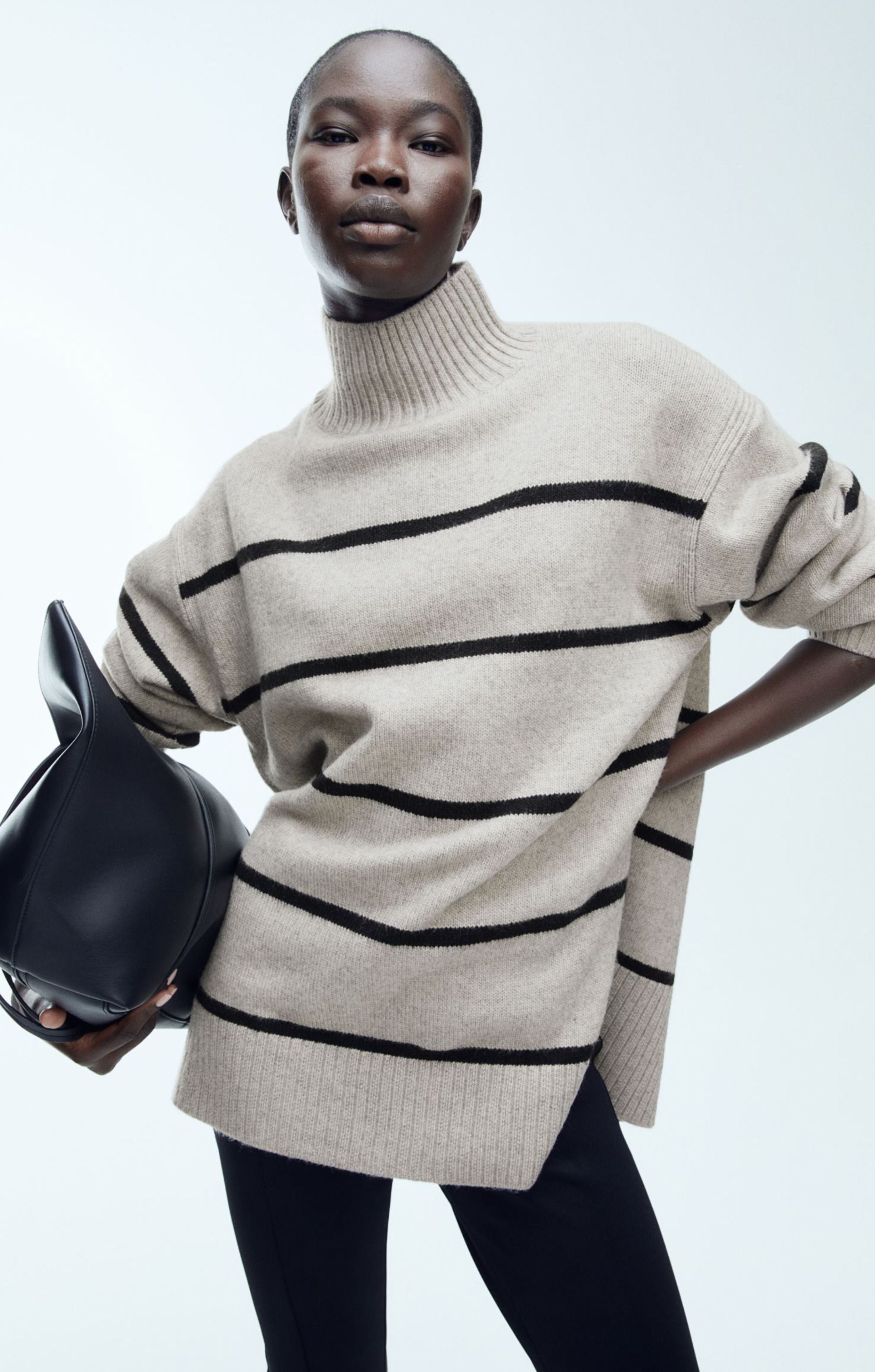 H&M Oversized Polo-Neck Jumper product image