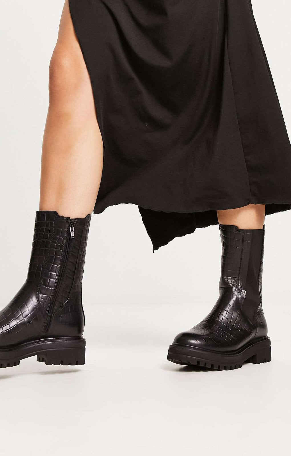 London Rebel Leather Wide Fit Chunky Chelsea Boot In Black Croc