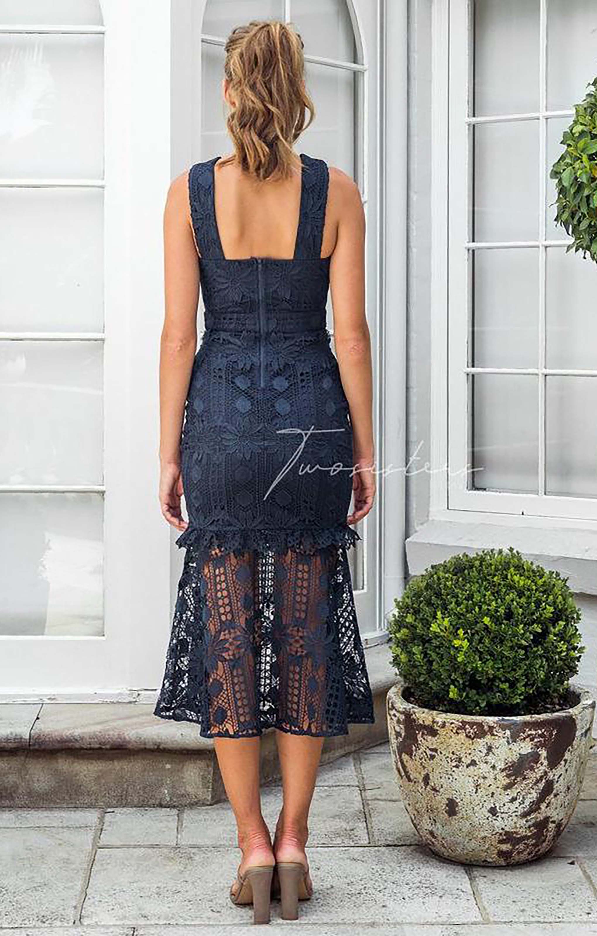 TwoSisters The Label Isabella Dress In Navy product image