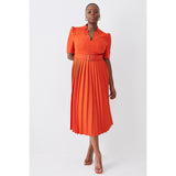 Karen Millen Plus Size Structured Crepe Forever Pleat Dress