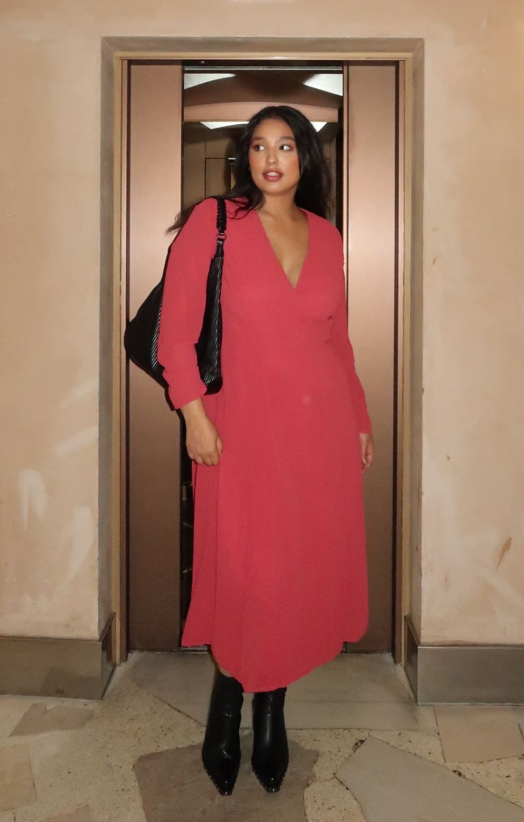 Glamorous Curve Red Plunge Neck Midi Dress