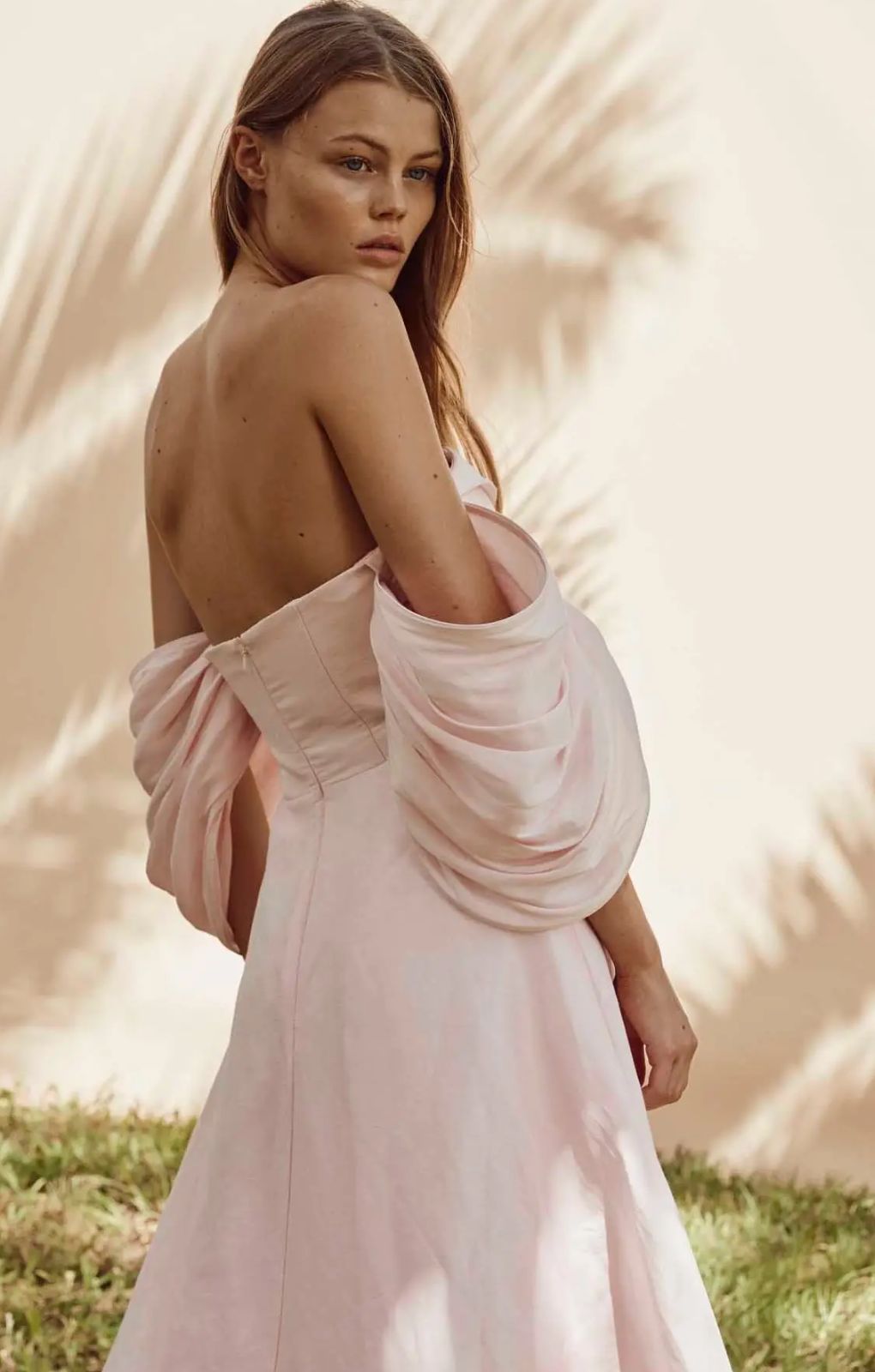 Talulah Dahlia Blush Midi Dress