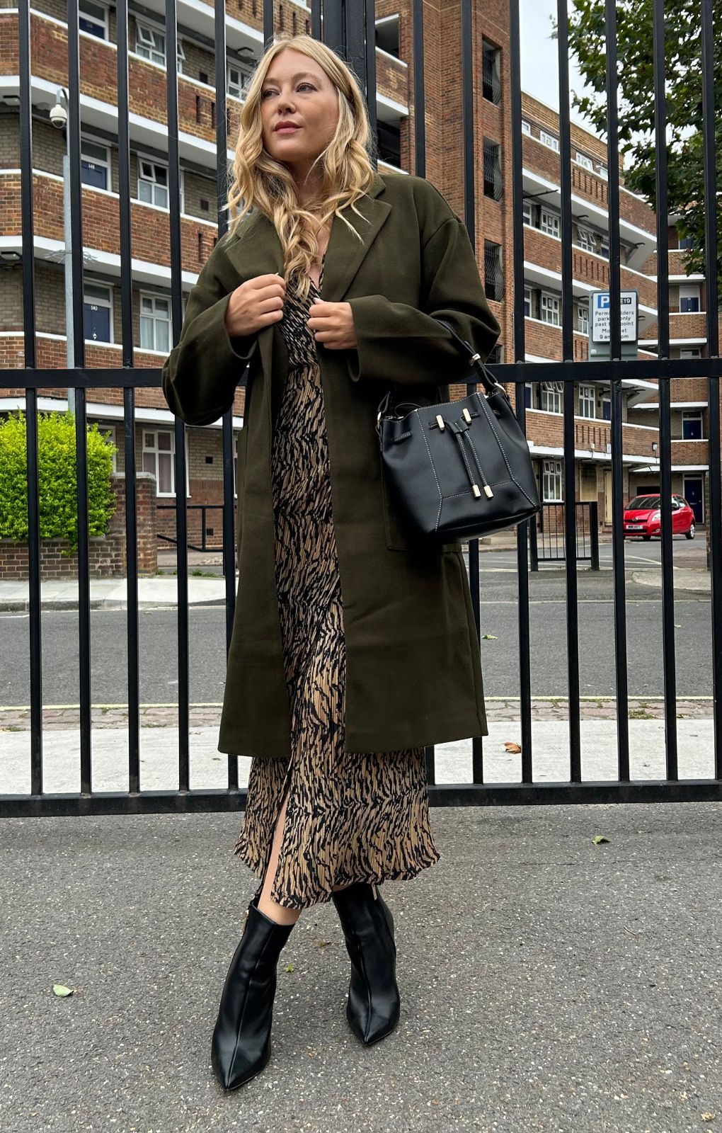 Topshop Chuck On Coat In Khaki