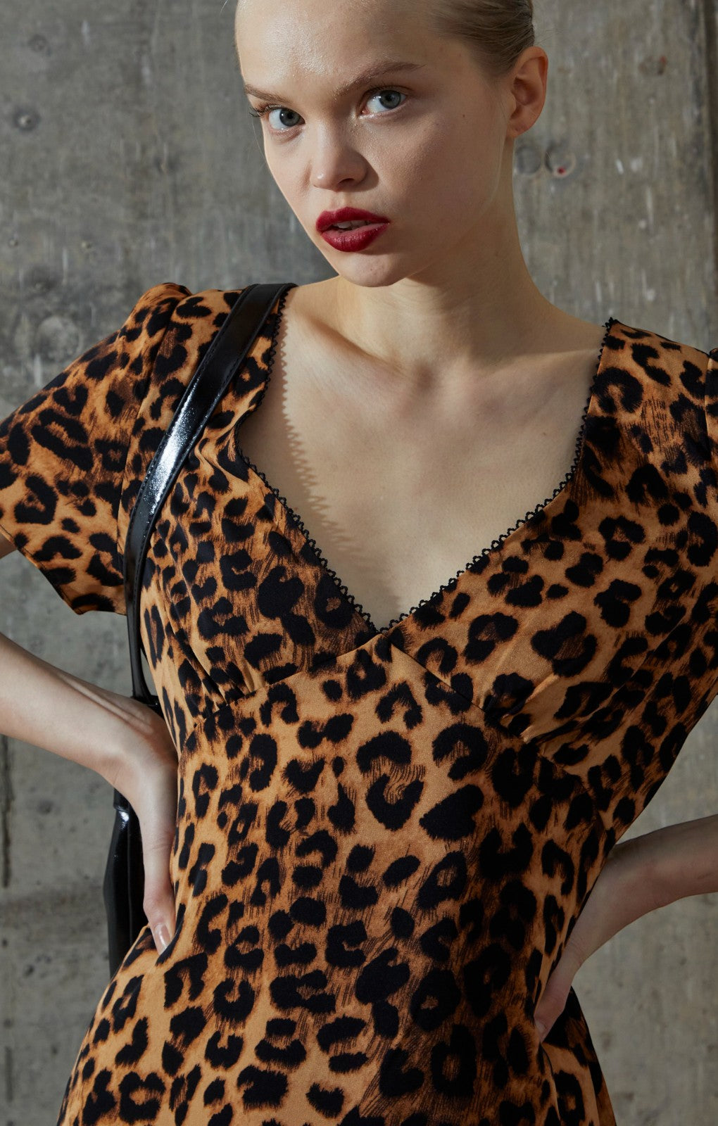 Glamorous Leopard V-Neck Midi Dress