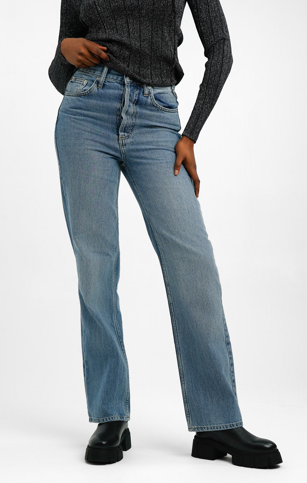 Topshop Straight Kort Jeans In Mid Blue