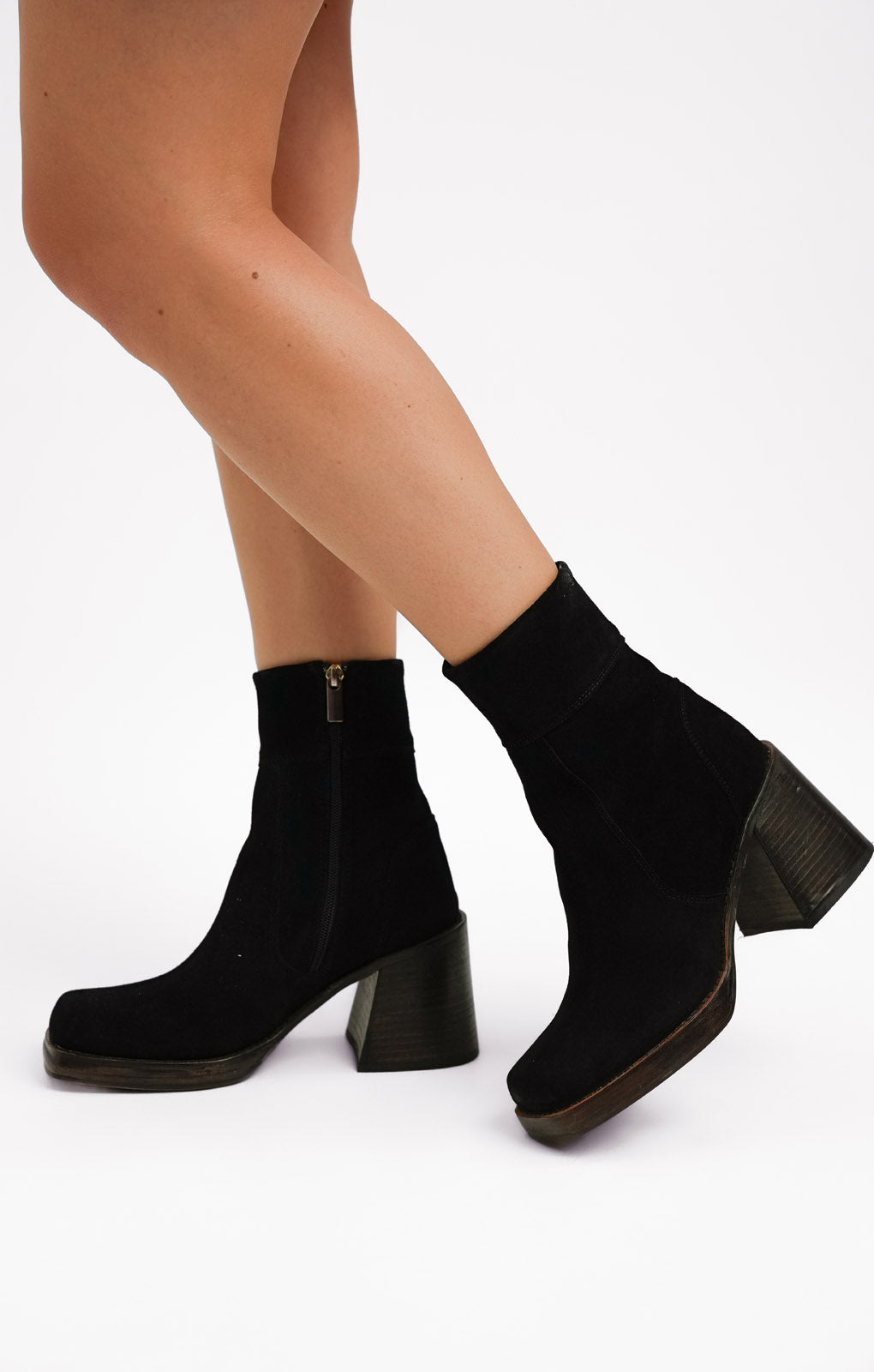 ASOS DESIGN Region Suede Mid-Heel Boots In Black
