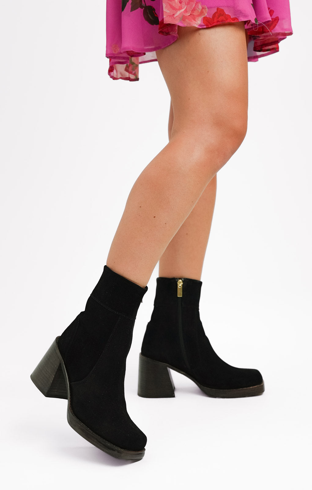 ASOS DESIGN Region Suede Mid-Heel Boots In Black