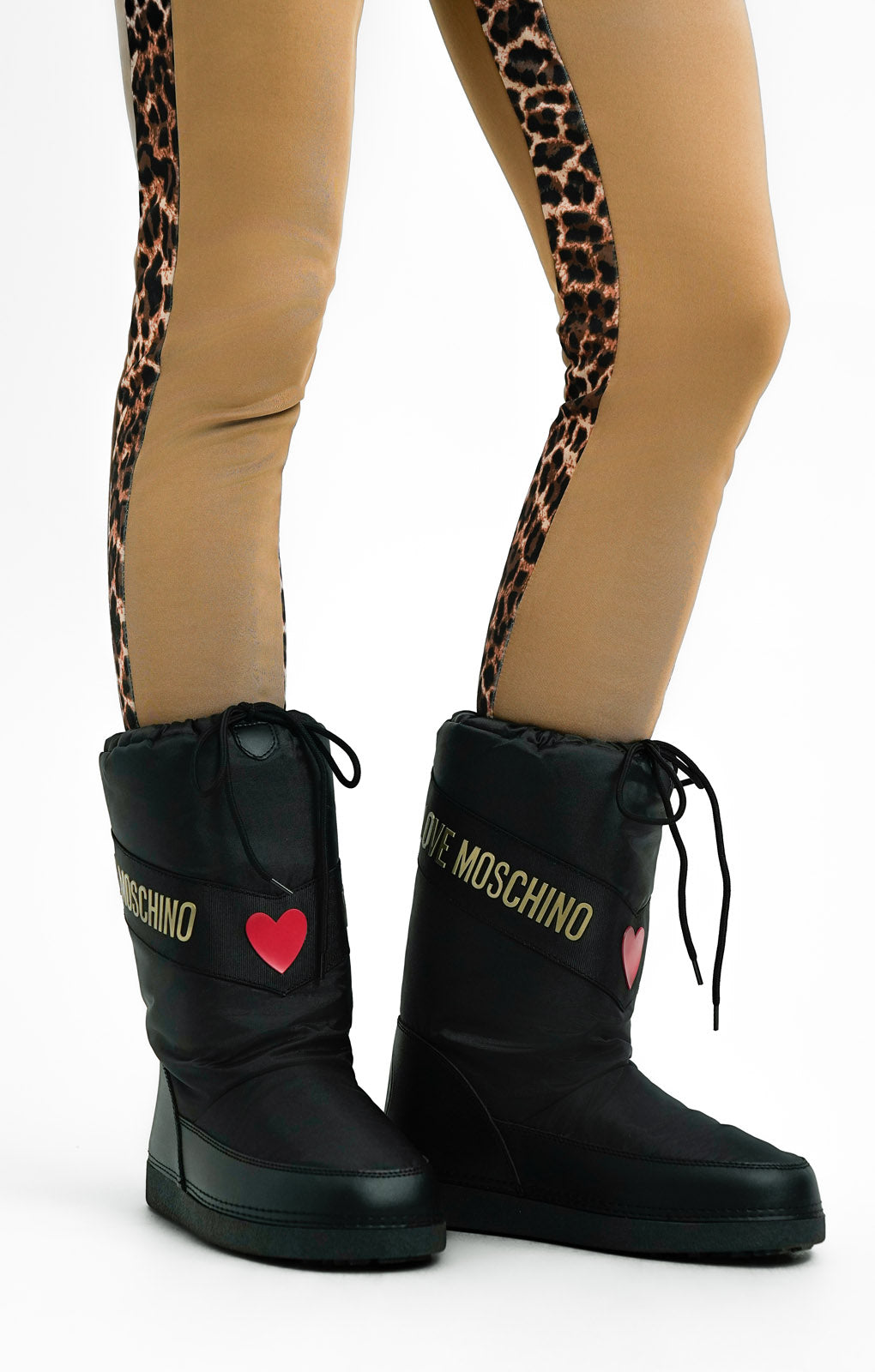 Love Moschino Classic Snow Boots In Black