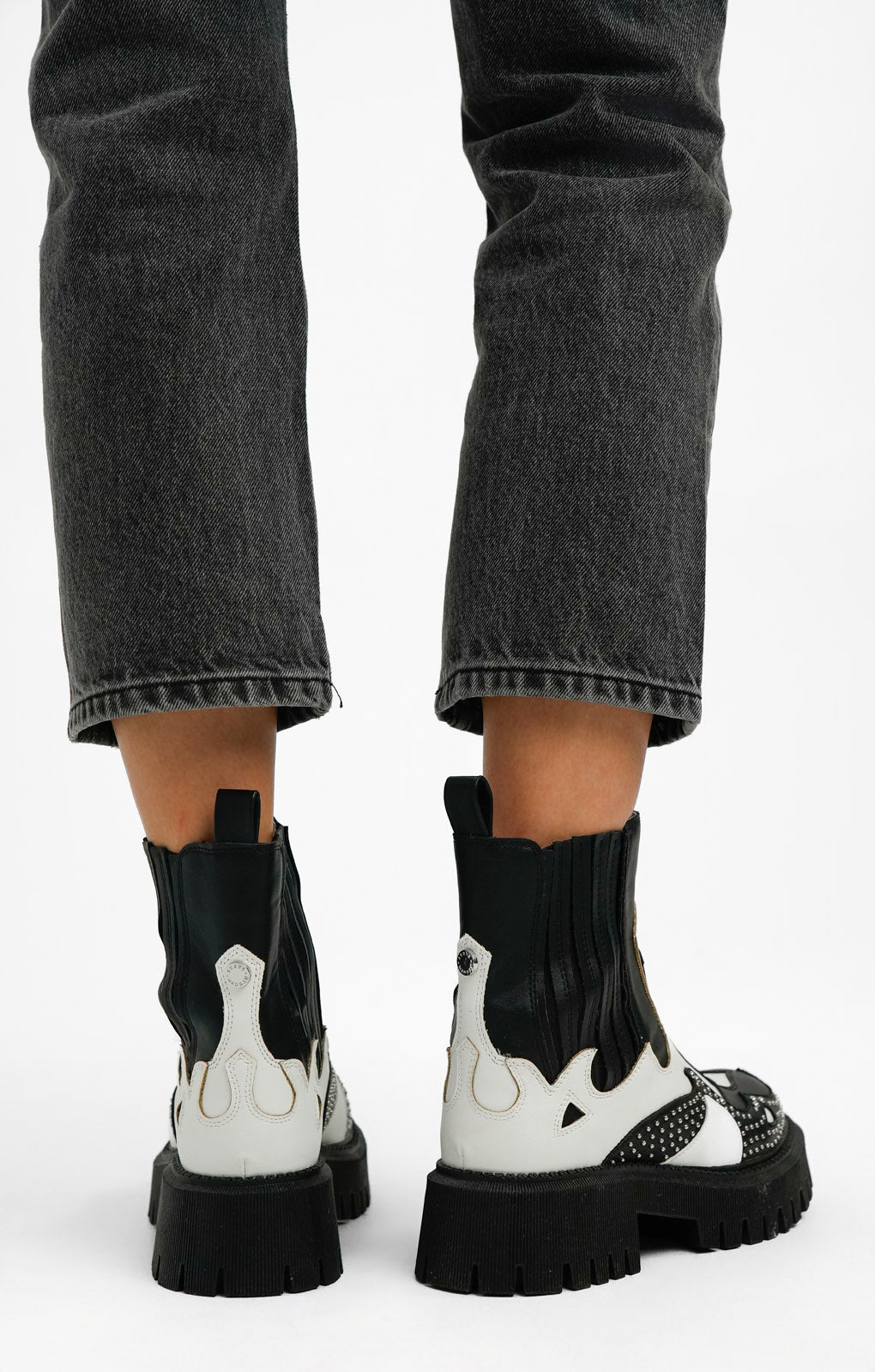 Steve Madden Abide Chunky Western Boots In Black And White
