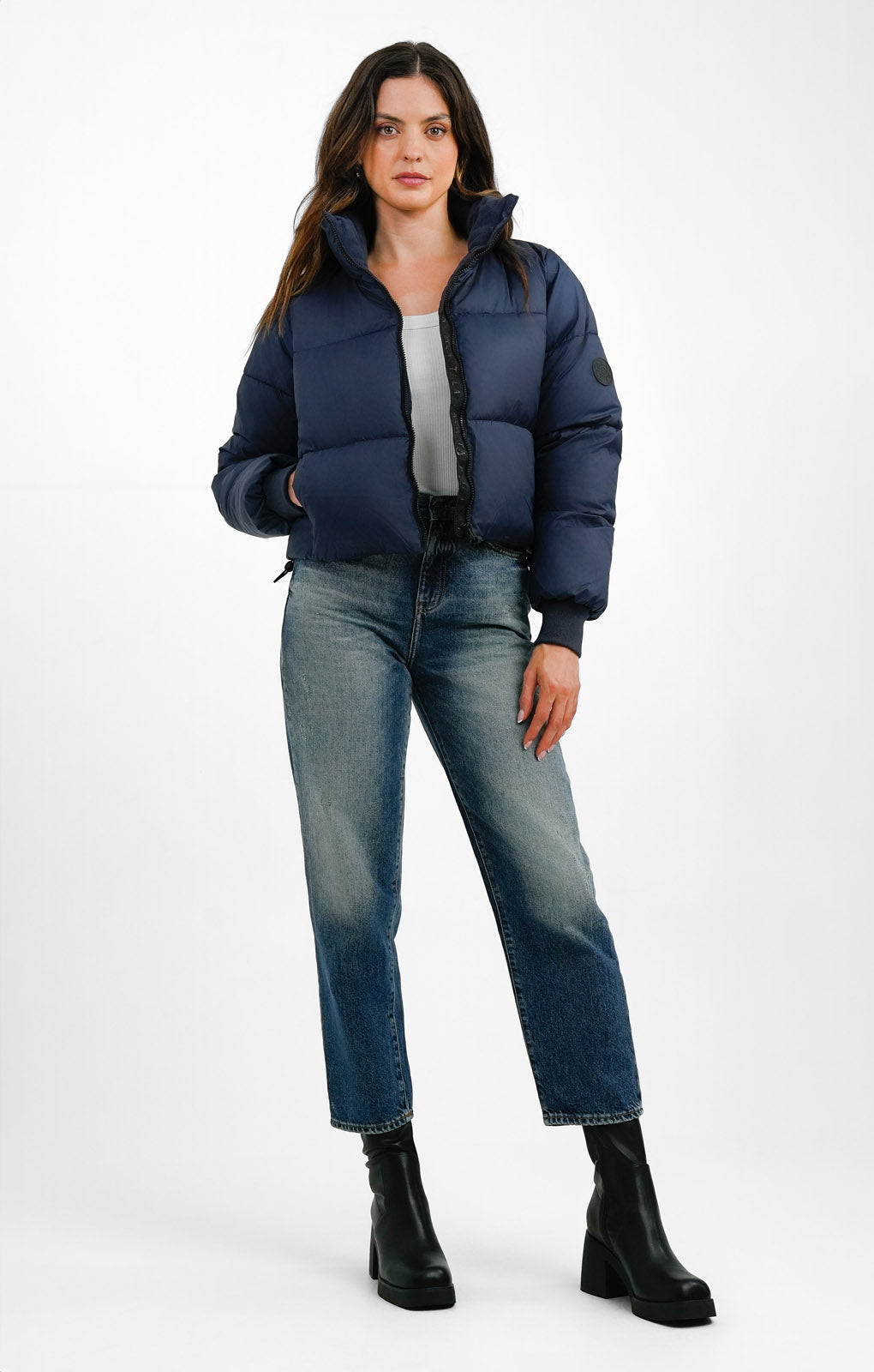 Tala Cropped Puffer Jacket In Navy